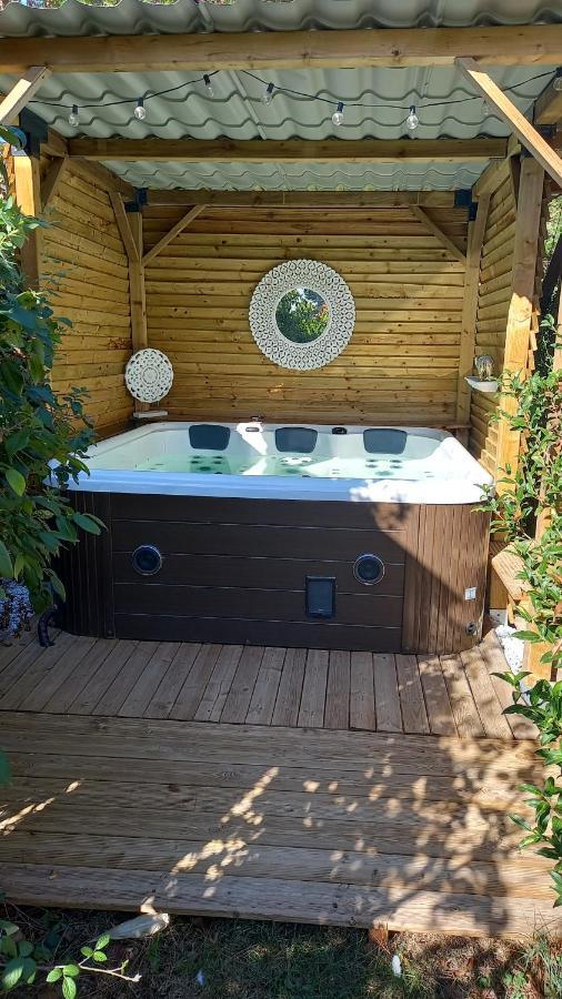 Labastide-Saint-Pierre Arche De Lanoe Jacuzzi B&B 외부 사진